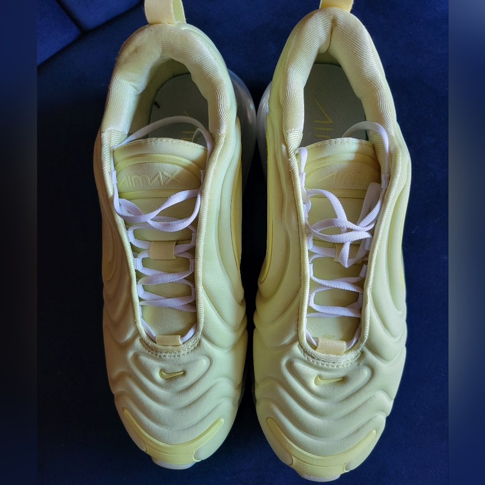 Nike Air Max 720 SE Luminous Green - Picture 2 of 6